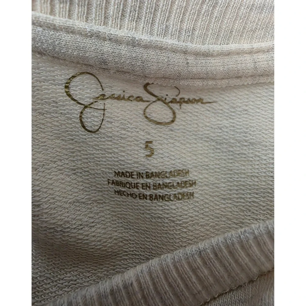 N/A girls clothing